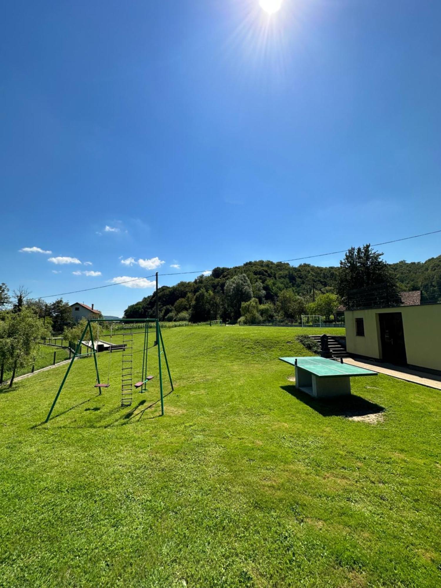 Ruralna Kuca 'Villa Zagorka' Za Odmor Sa Bazenom I Bocalistem Donja Pacetina Exterior foto